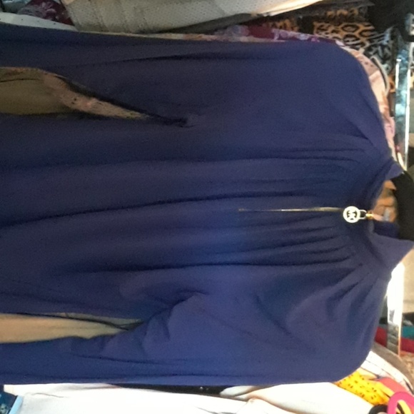 Top - Picture 2 of 7